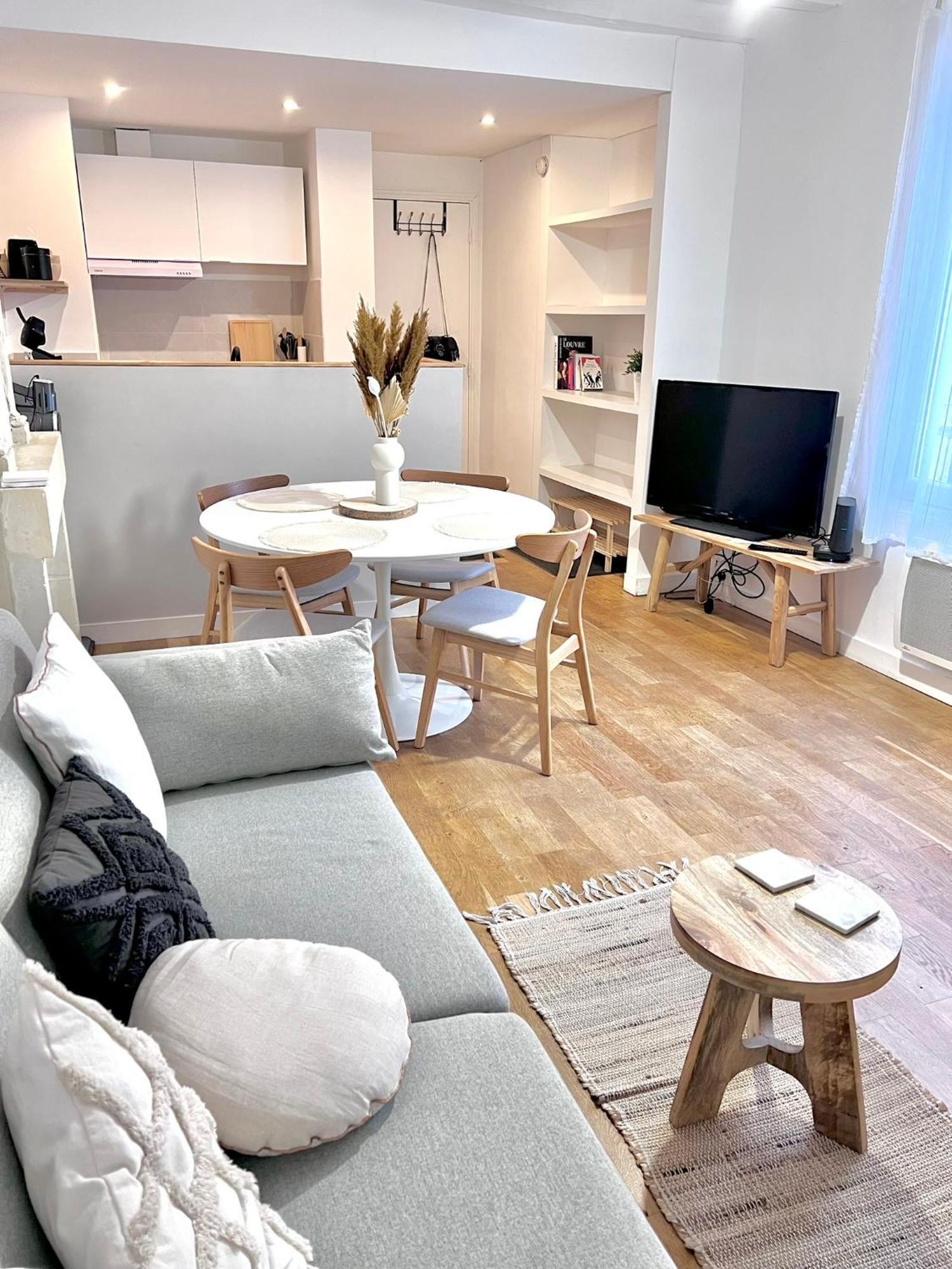 Le Jeanne, Appartement En Duplex Proche Forteresse Et Centre Ville Chinon Exterior foto